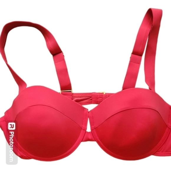 Beach Joy Red High Cut Padded Bikini With Metal Decor Size Large - Picture 3 of 6